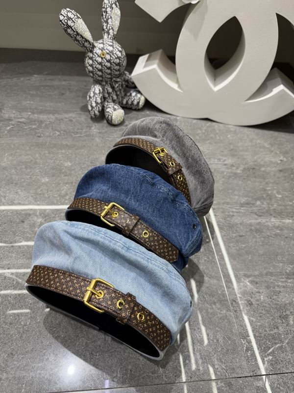 LV beret dx02